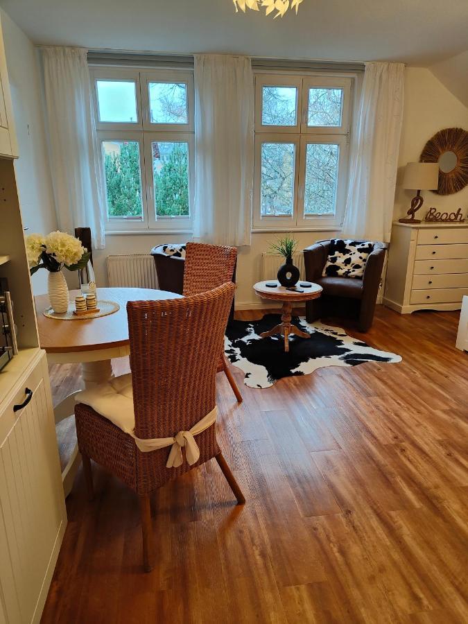 Sommerhaus Seidel - Mit Kostenlosem Parkplatz - Apartment Stralsund